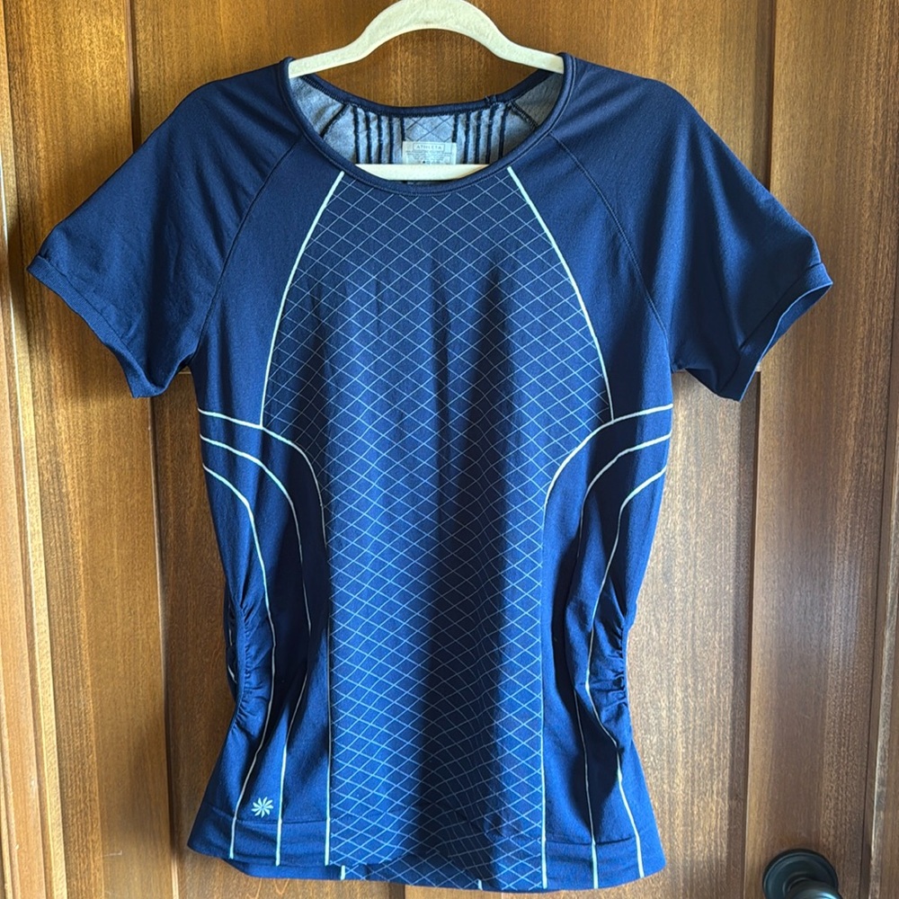 Athleta Tshirt